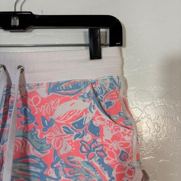 Lilly Pulitzer Shorts Womens XS Pink Blue Tropical Print Drawstring Pockets - Picture 2 of 8